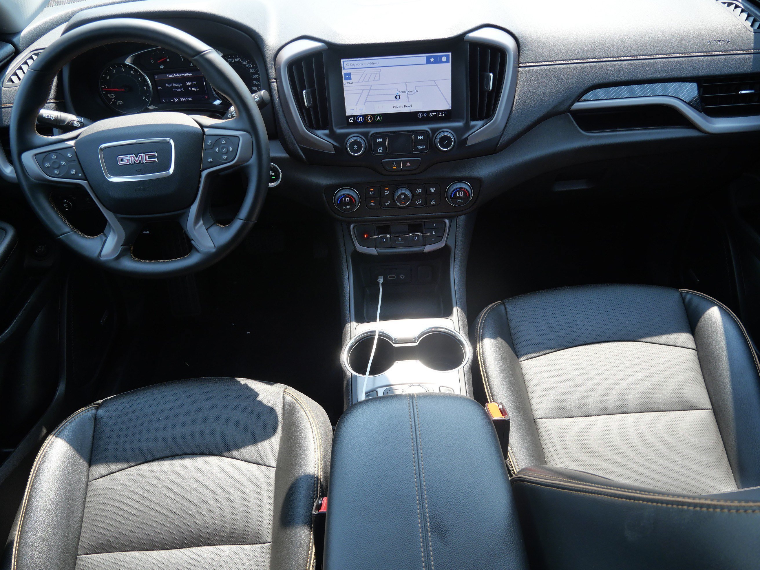 Photo 10