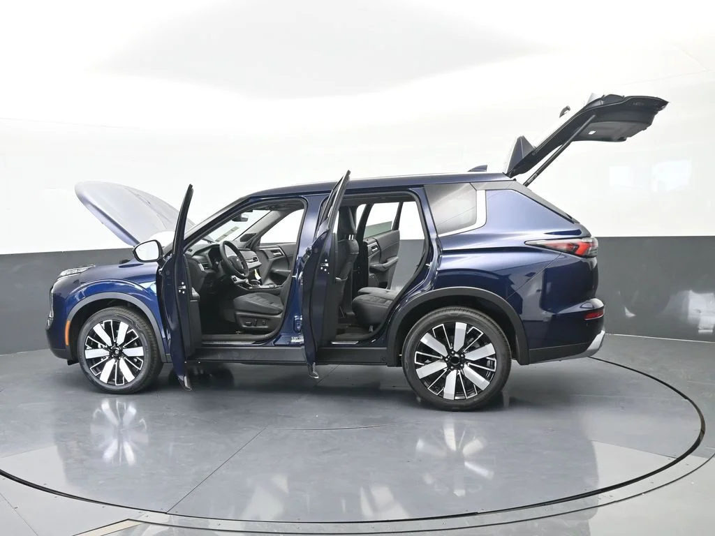 2026 Mitsubishi Outlander SE - Photo 85