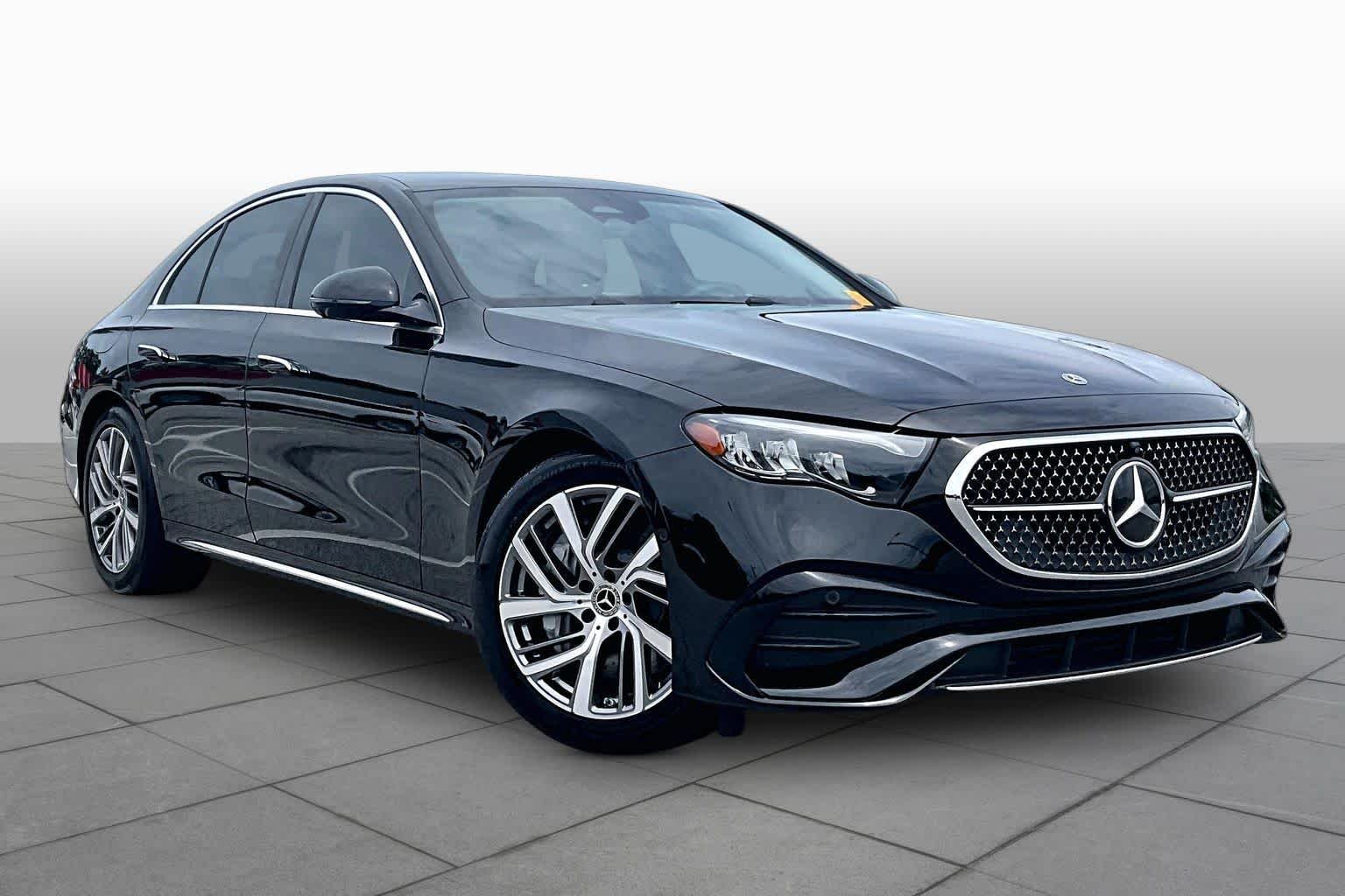 Used 2026 Black Mercedes-Benz E 450 image 3