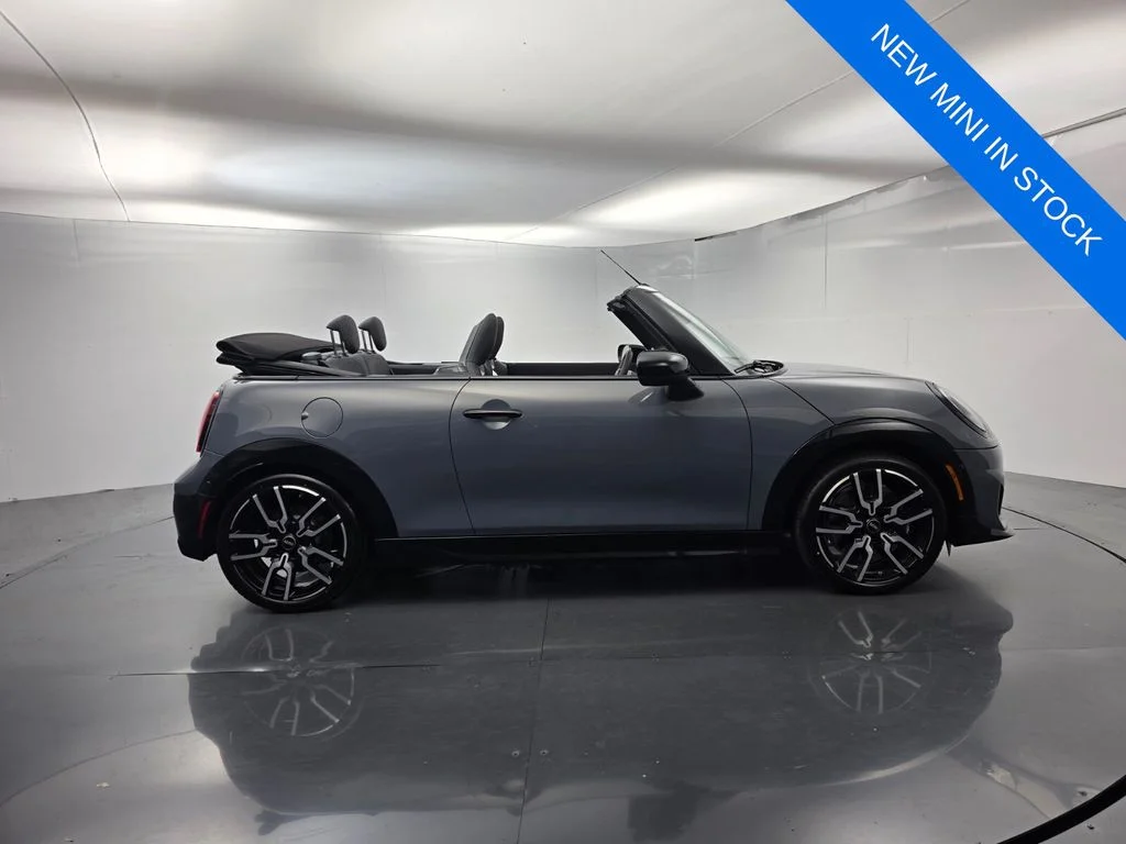 New 2026 Brown MINI Iconic image 3