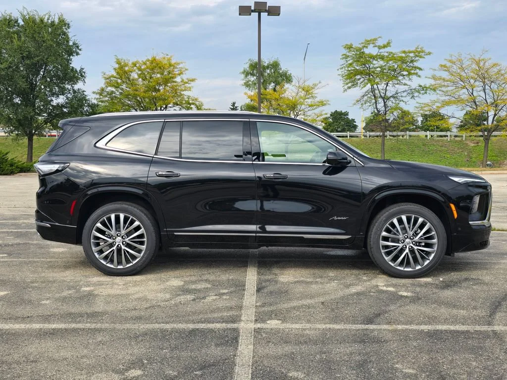 2026 Buick Enclave Avenir - Photo 11