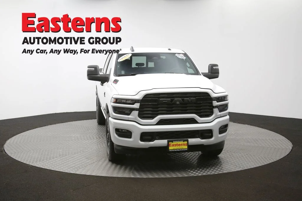 Used 2025 White Ram Big Horn image 50