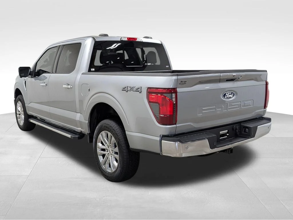 New 2026 Iconic Silver Metallic Ford XLT image 27