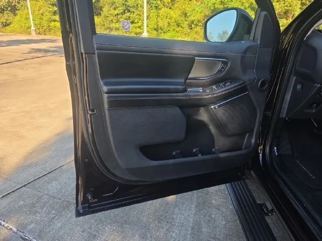 Used 2025 Black Ford Platinum image 10