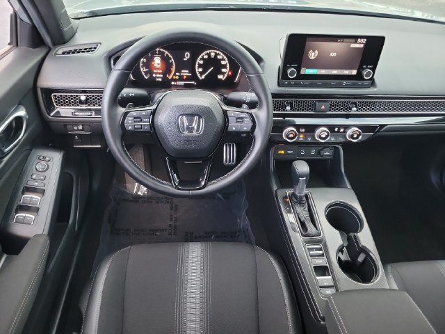 2025 Honda Civic Sport - Photo 15