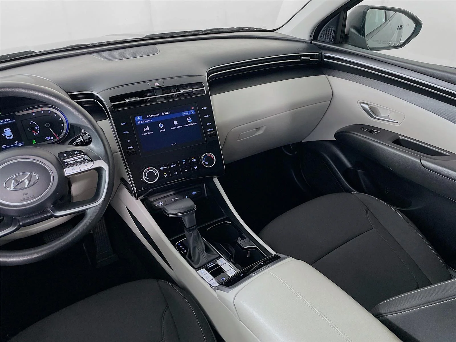 Used 2023 Portofino Gray Hyundai SEL image 26