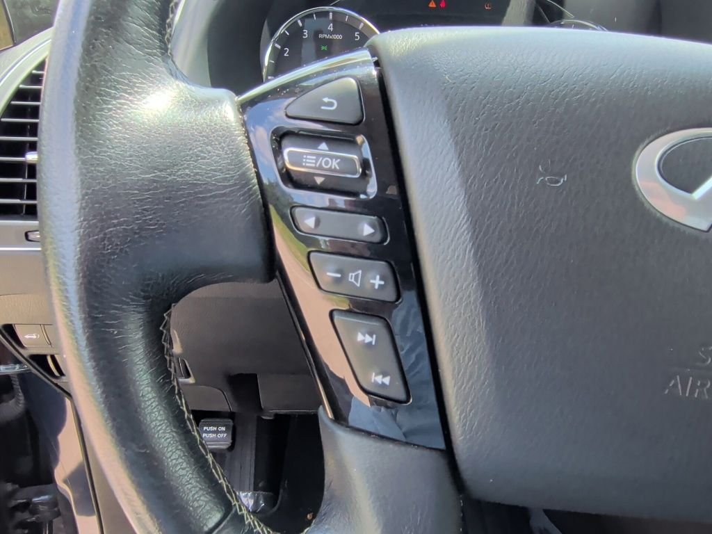 Used 2024 Blue INFINITI LUXE image 18