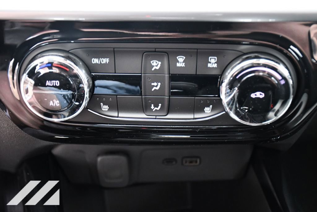 2026 Chevrolet Trax LT - Photo 19