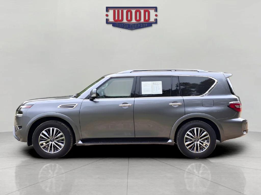Used 2023 Gun Metallic Nissan SL image 4