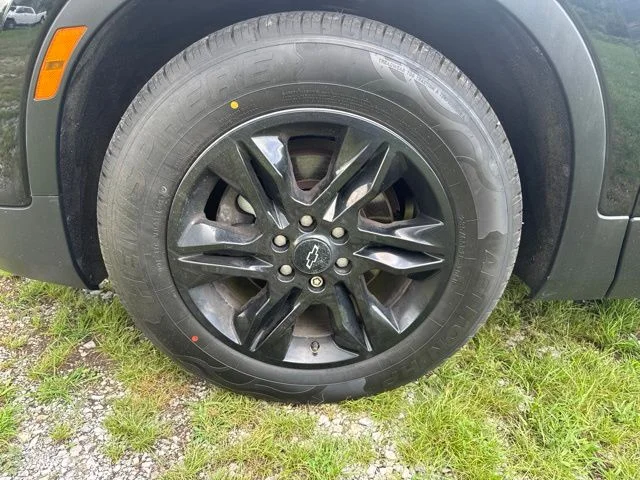 Used 2019 Black Chevrolet Base image 12