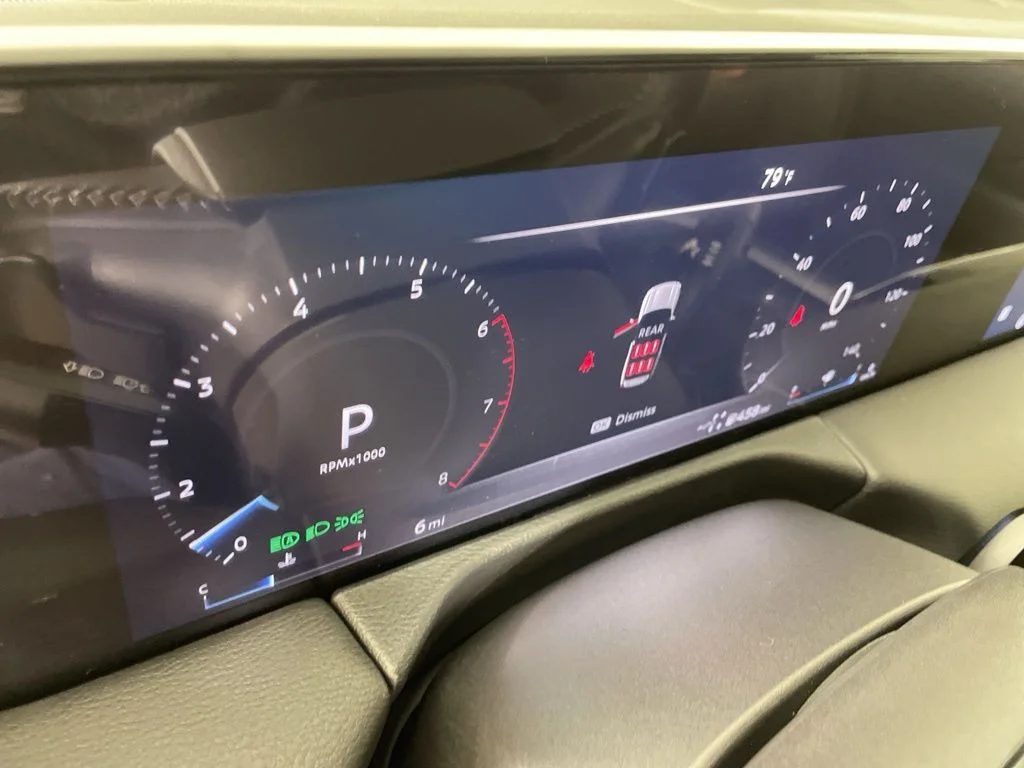 2026 Nissan Armada SV - Photo 23
