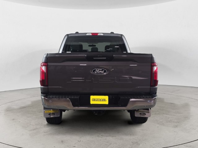Used 2024 Gray Metallic Ford XLT image 5