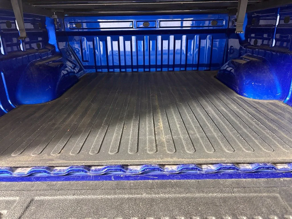 Used 2018 KINETIC BLUE METALLIC Chevrolet 2WD LT image 38