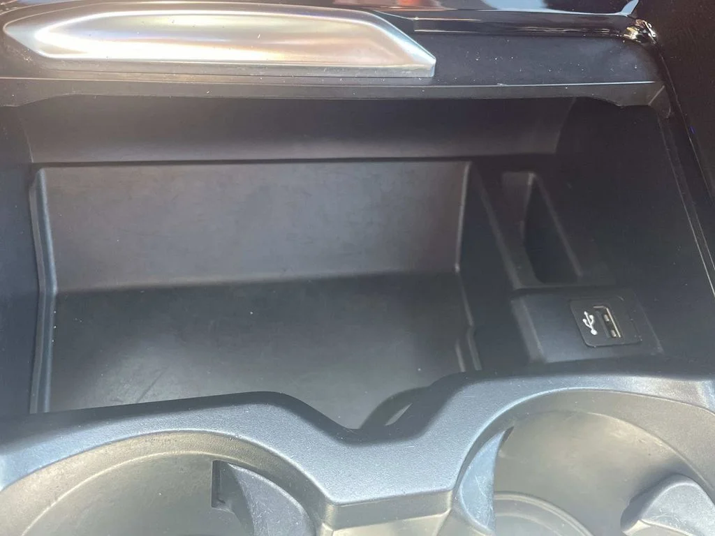 Used 2019 White BMW xDrive30i image 21