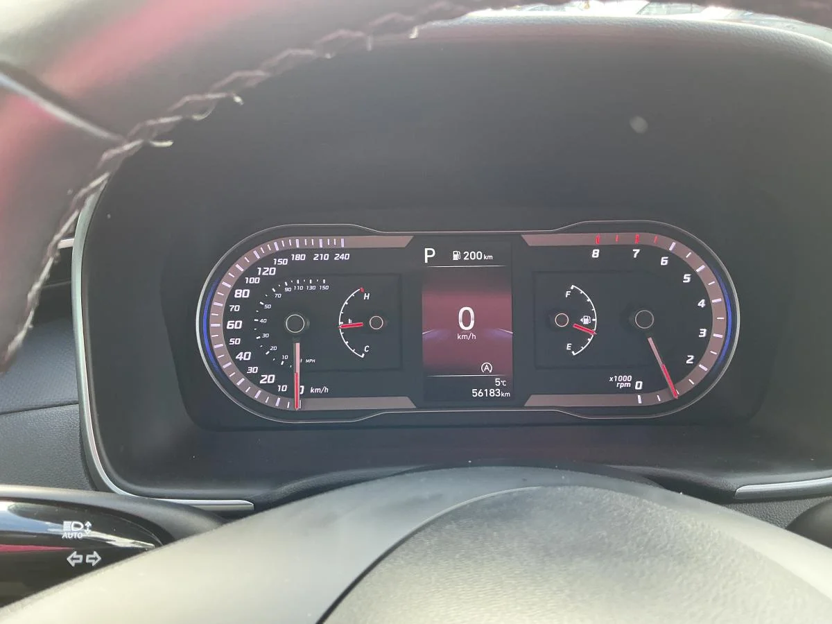 Used 2022 Red Hyundai Preferred image 24