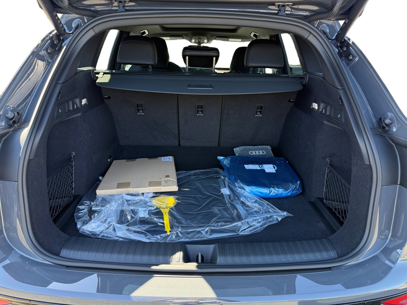 New 2027 Magnet Gray Audi Premium Plus quattro image 17
