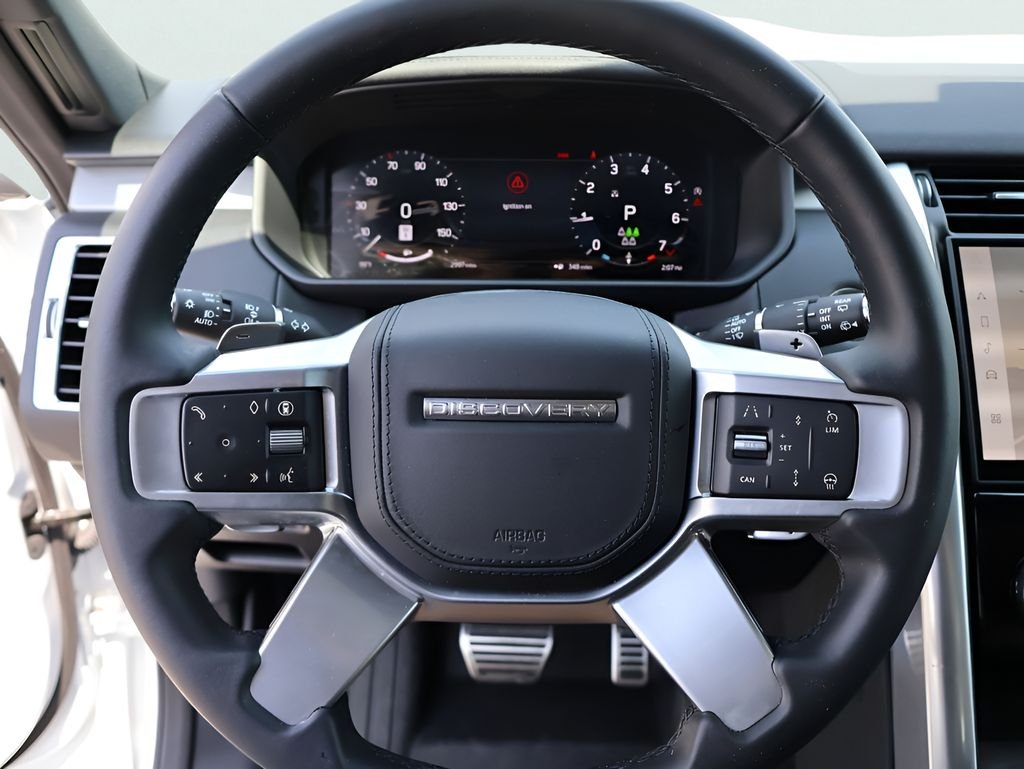 New 2026 Fuji White Land Rover Dynamic SE image 32
