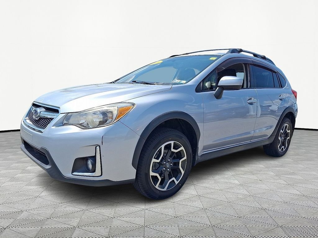 Used 2016 Silver Subaru 2.0i Premium image 3