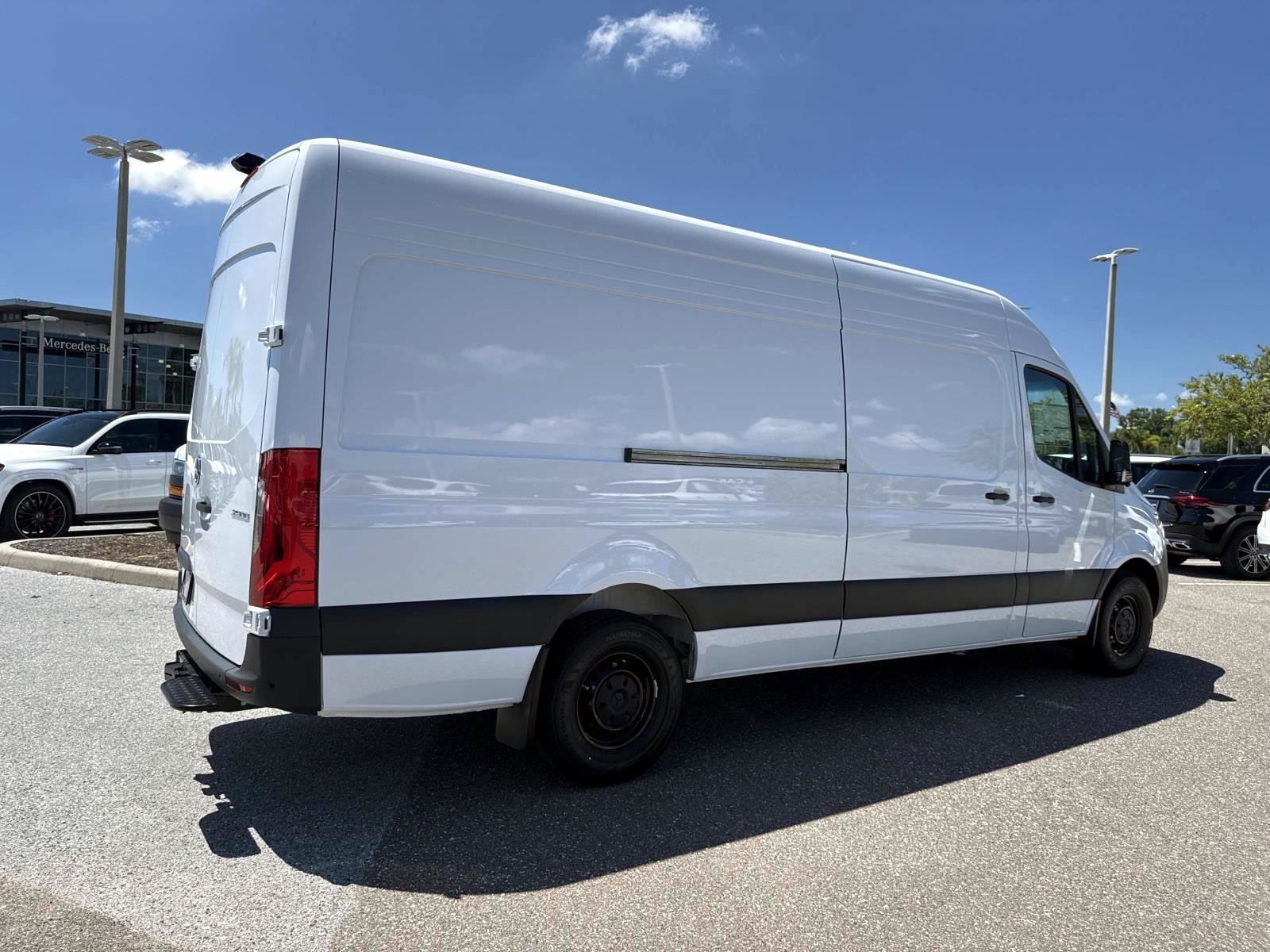 New 2026 Arctic White Sprinter Cargo 170 WB image 4