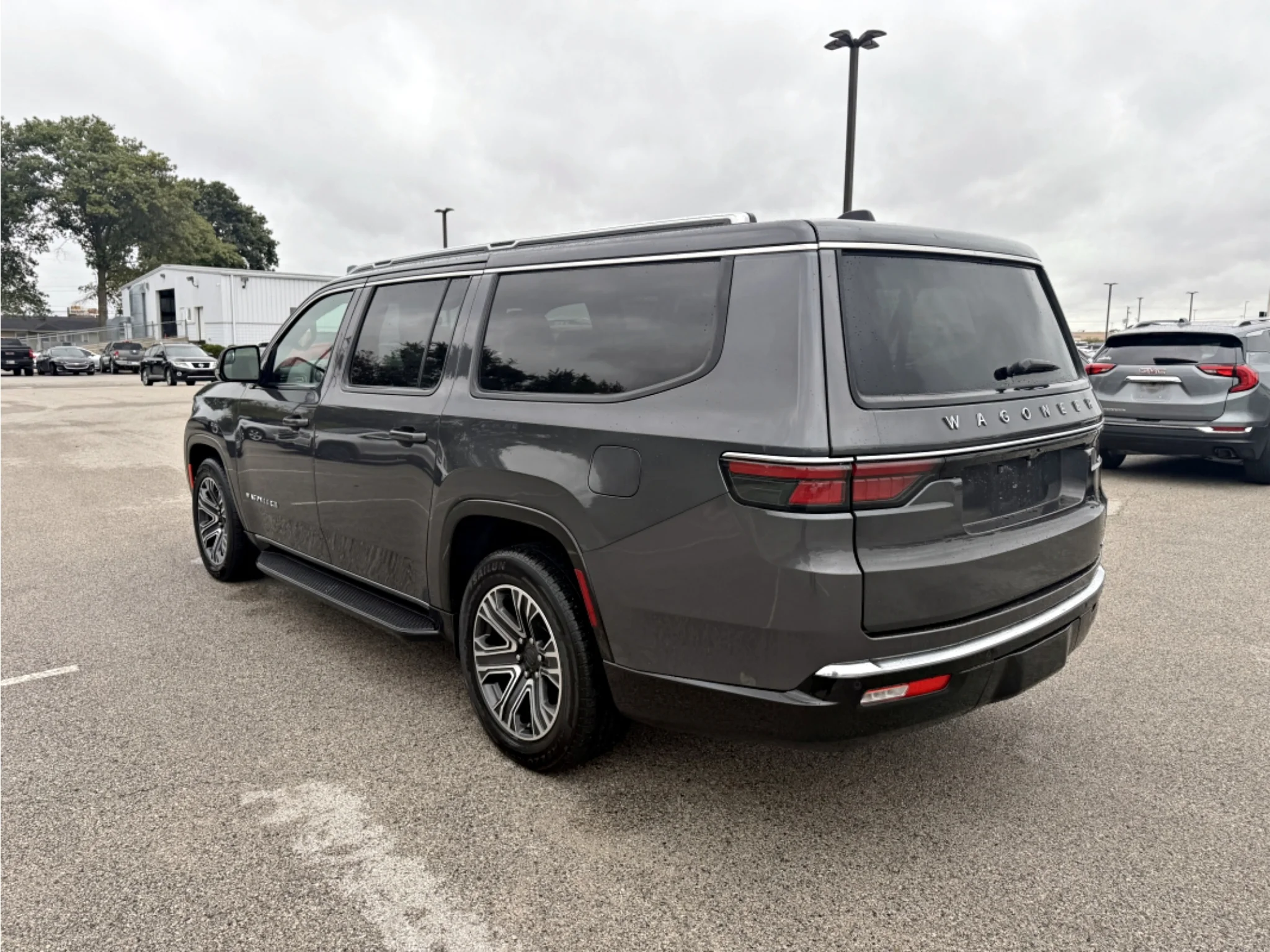 Used 2024 Baltic Gray Metallic Clearcoat Jeep Series II image 8
