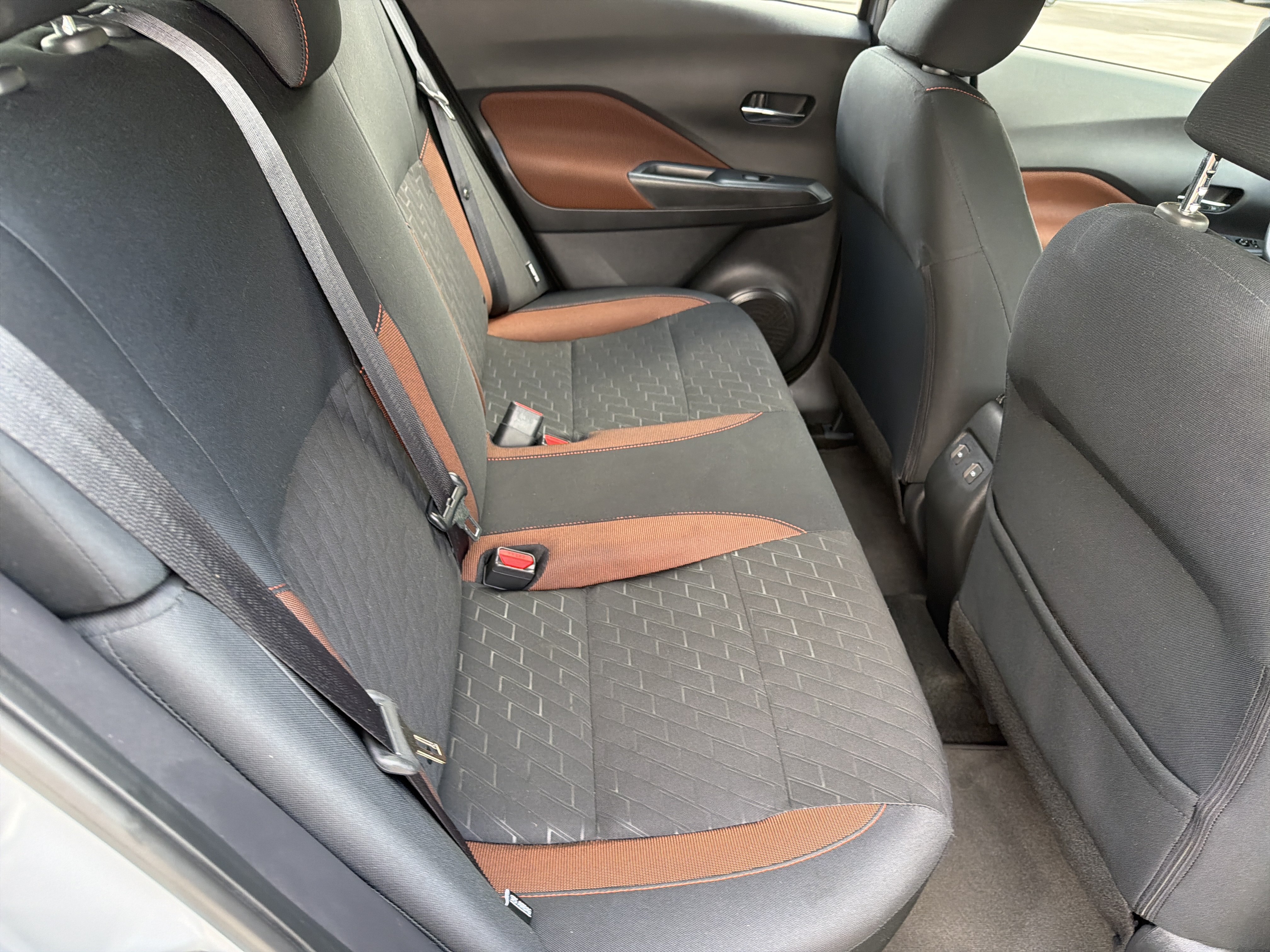 Used 2024 Boulder Gray Pearl Nissan SR image 16