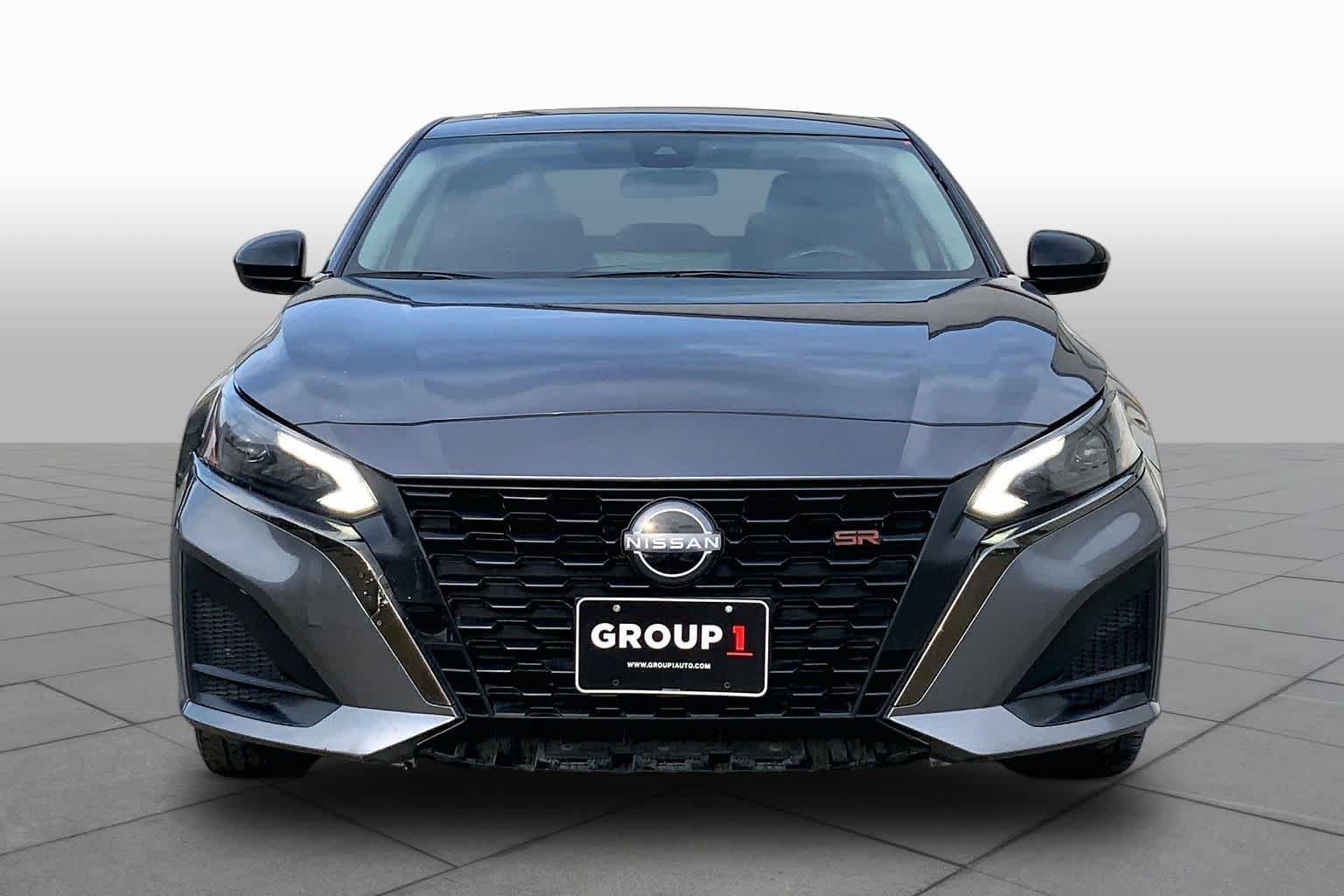 Used 2023 Gun Metallic Nissan 2.5 SR image 4