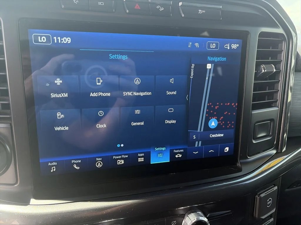 Used 2023 Silver Ford XLT image 24