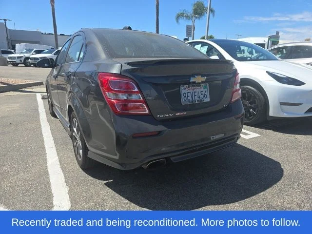 Used 2017 Gray Chevrolet LT image 6
