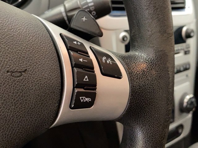Used 2010 Beige Chevrolet LT image 27