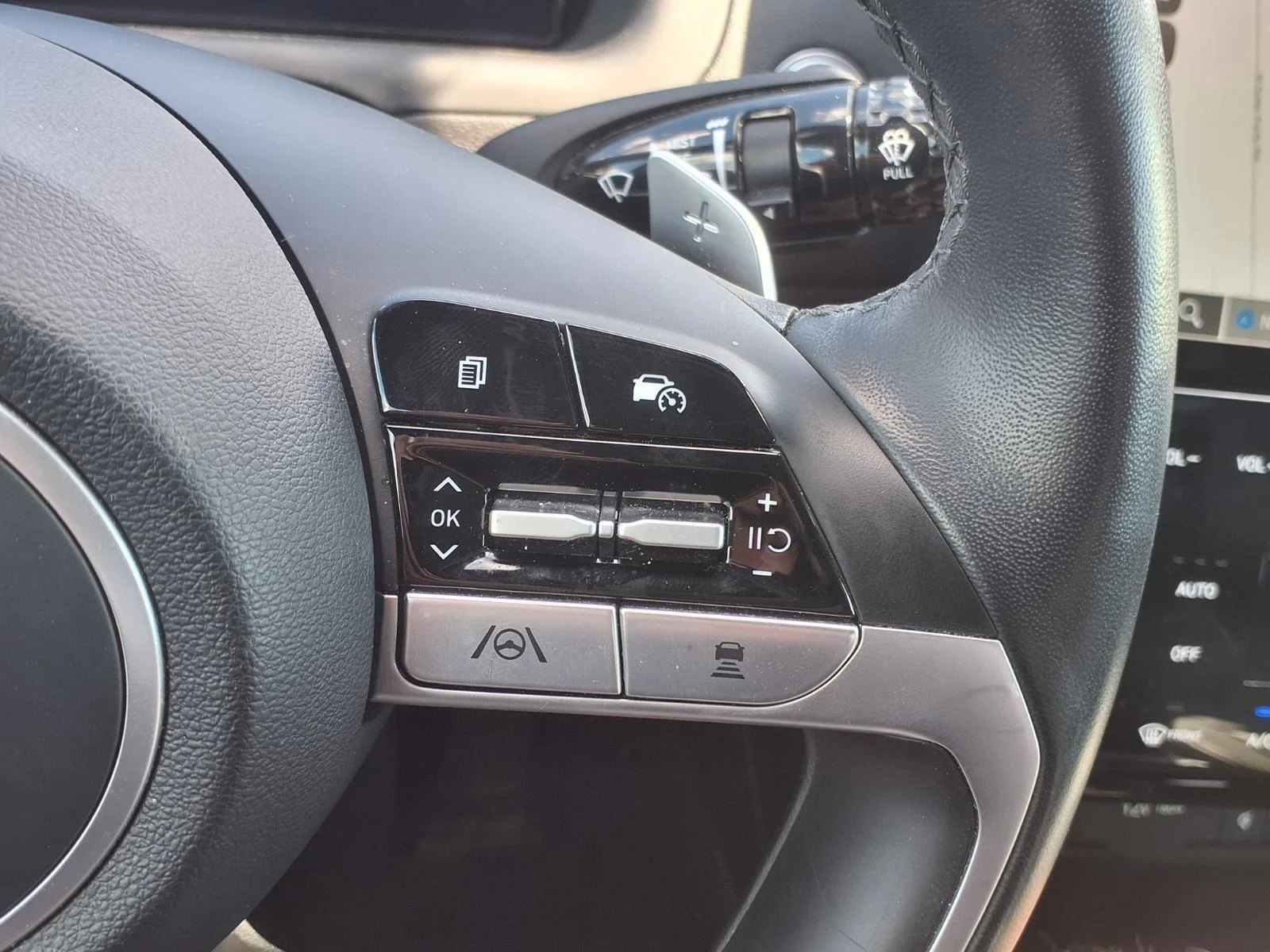 2023 Hyundai Santa Cruz Limited - Photo 14