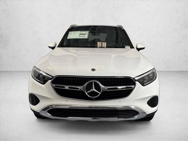 New 2026 Polar White Mercedes-Benz GLC 300 image 32
