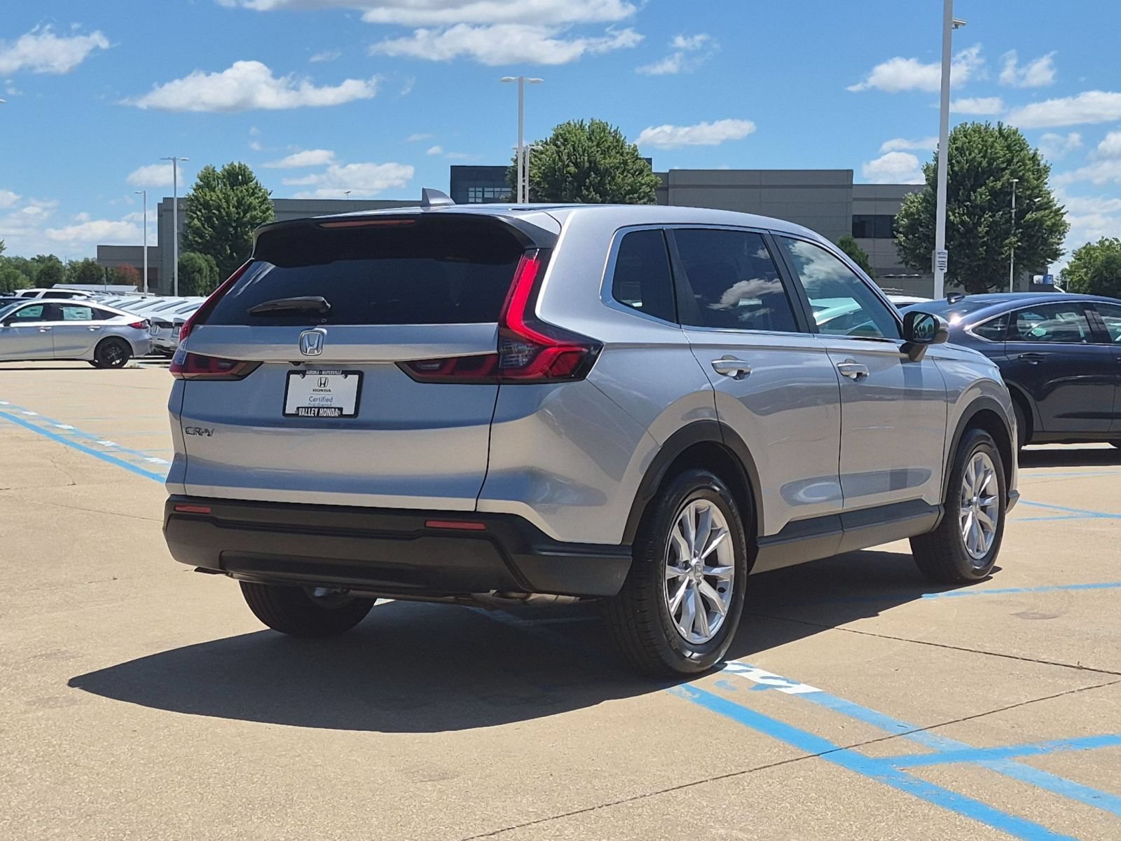Certified Used 2023 Lunar Silver Metallic Honda EX AWD image 7