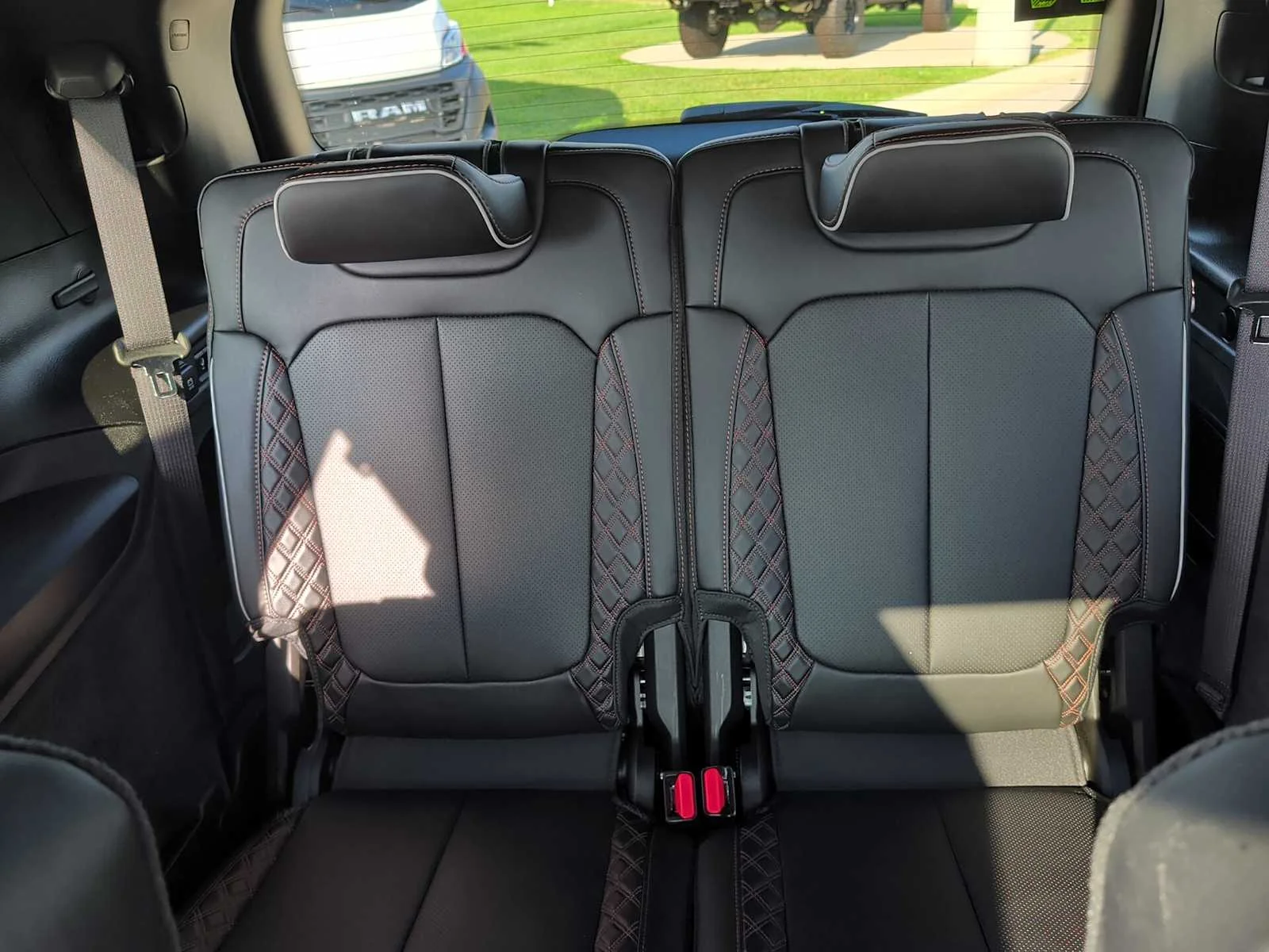 Used 2024 Bright White Clearcoat Jeep Summit Reserve image 12