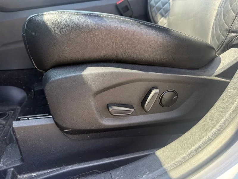 Used 2023 White Ford Titanium image 13