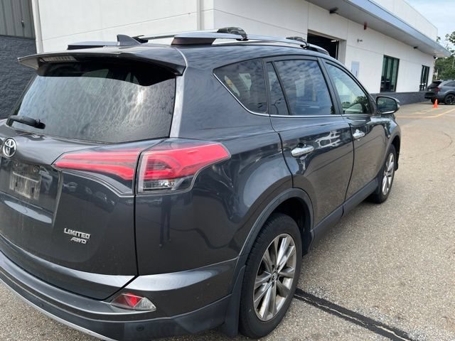 Used 2017 Magnetic Gray Metallic Toyota Limited image 3