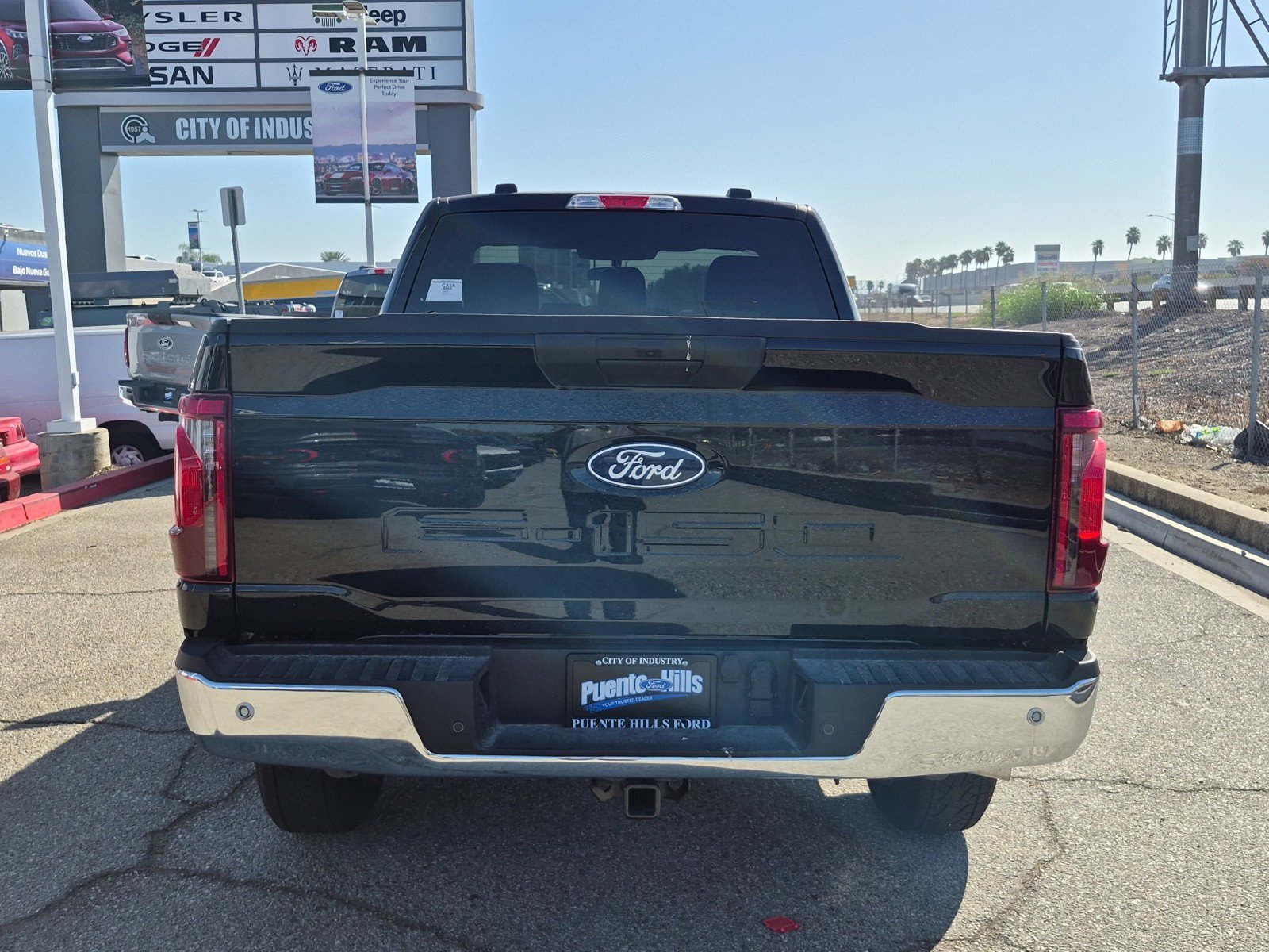 New 2026 Agate Black Metallic Ford XL image 6