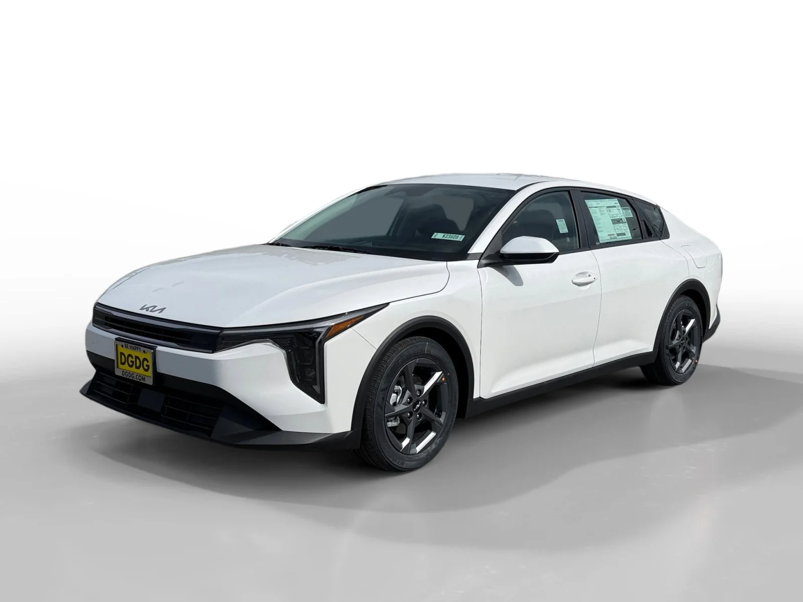 2026 Kia K4 LXS AT's photo