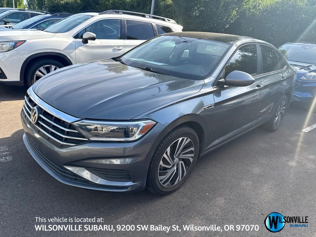 Used 2020 Gray Volkswagen SEL image 1