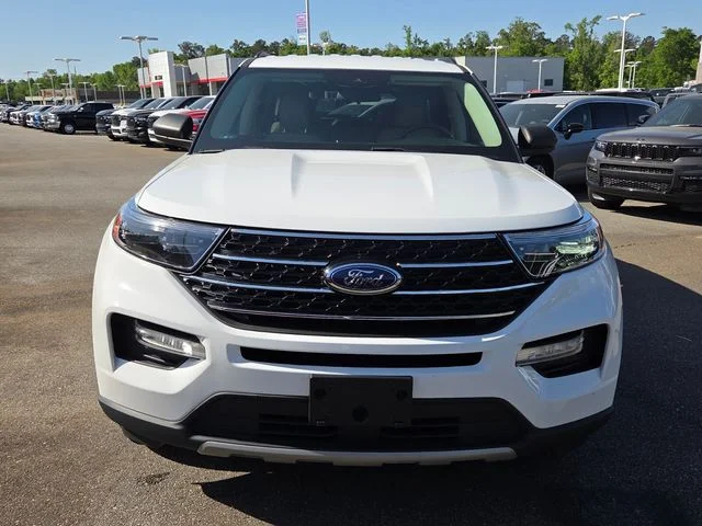 Used 2020 White Ford XLT image 2