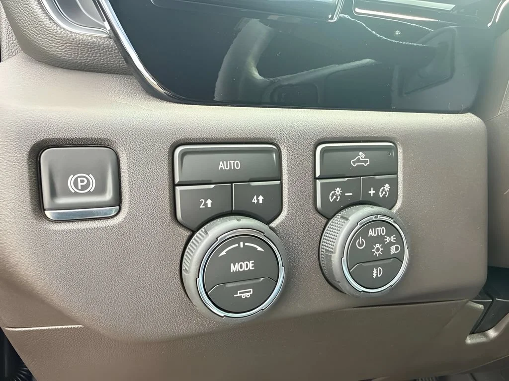 New 2026 Sterling Gray Metallic Chevrolet RST image 25