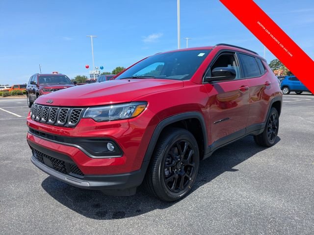 Used 2025 Red Jeep Latitude image 7