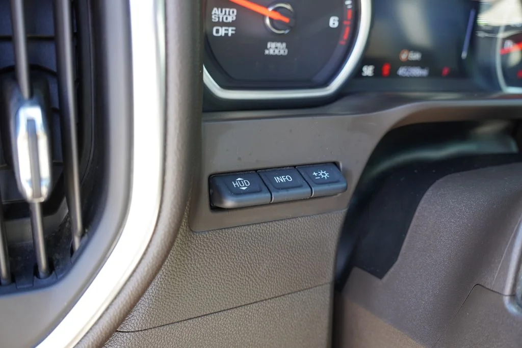 Used 2019 Cajun Red Tintcoat Chevrolet LTZ image 28