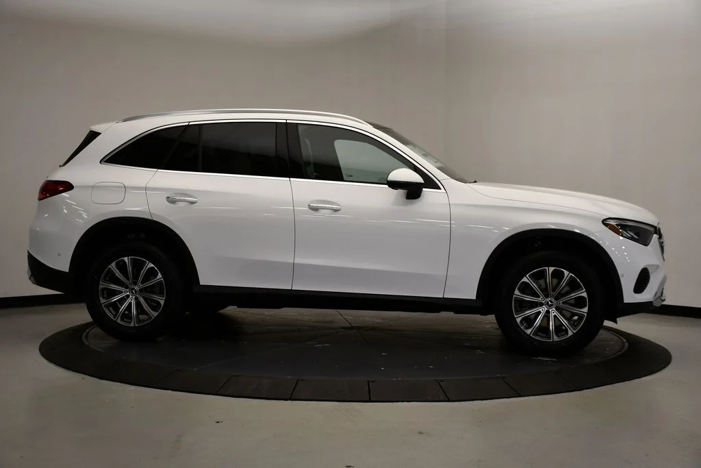 2026 Mercedes-Benz GLC Base - Photo 6