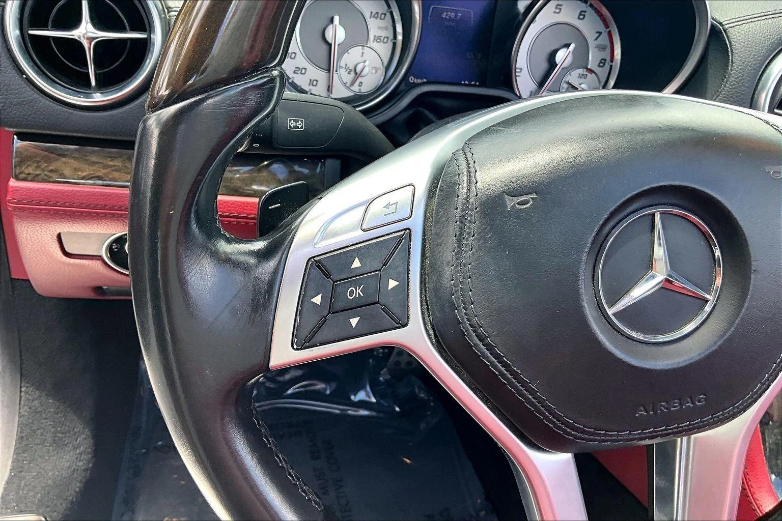 Used 2016 Polar White Mercedes-Benz SL 400 image 10