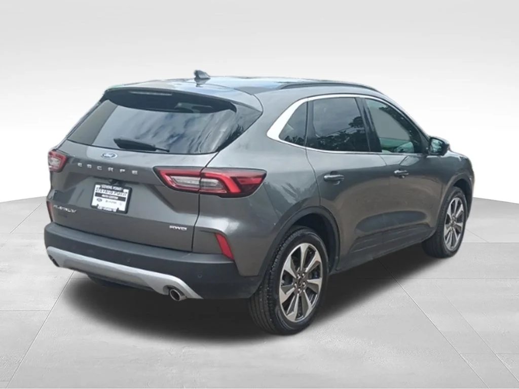 Used 2024 Carbonized Gray Metallic Ford Platinum image 7