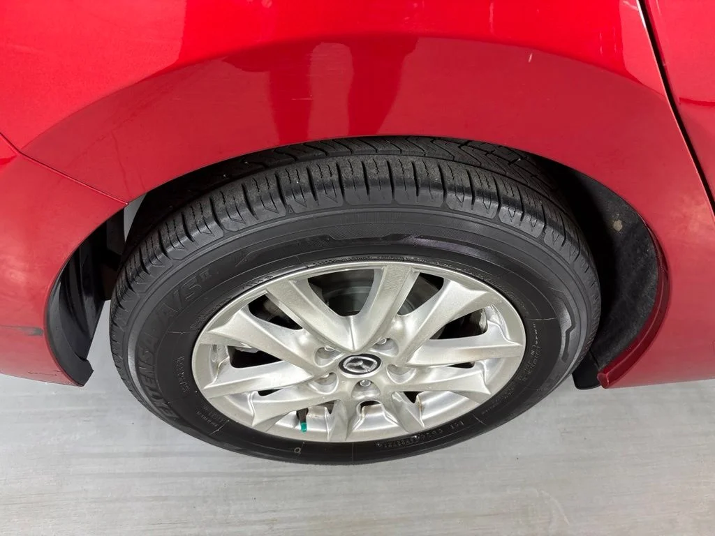 Used 2017 Red Mazda Sport image 10