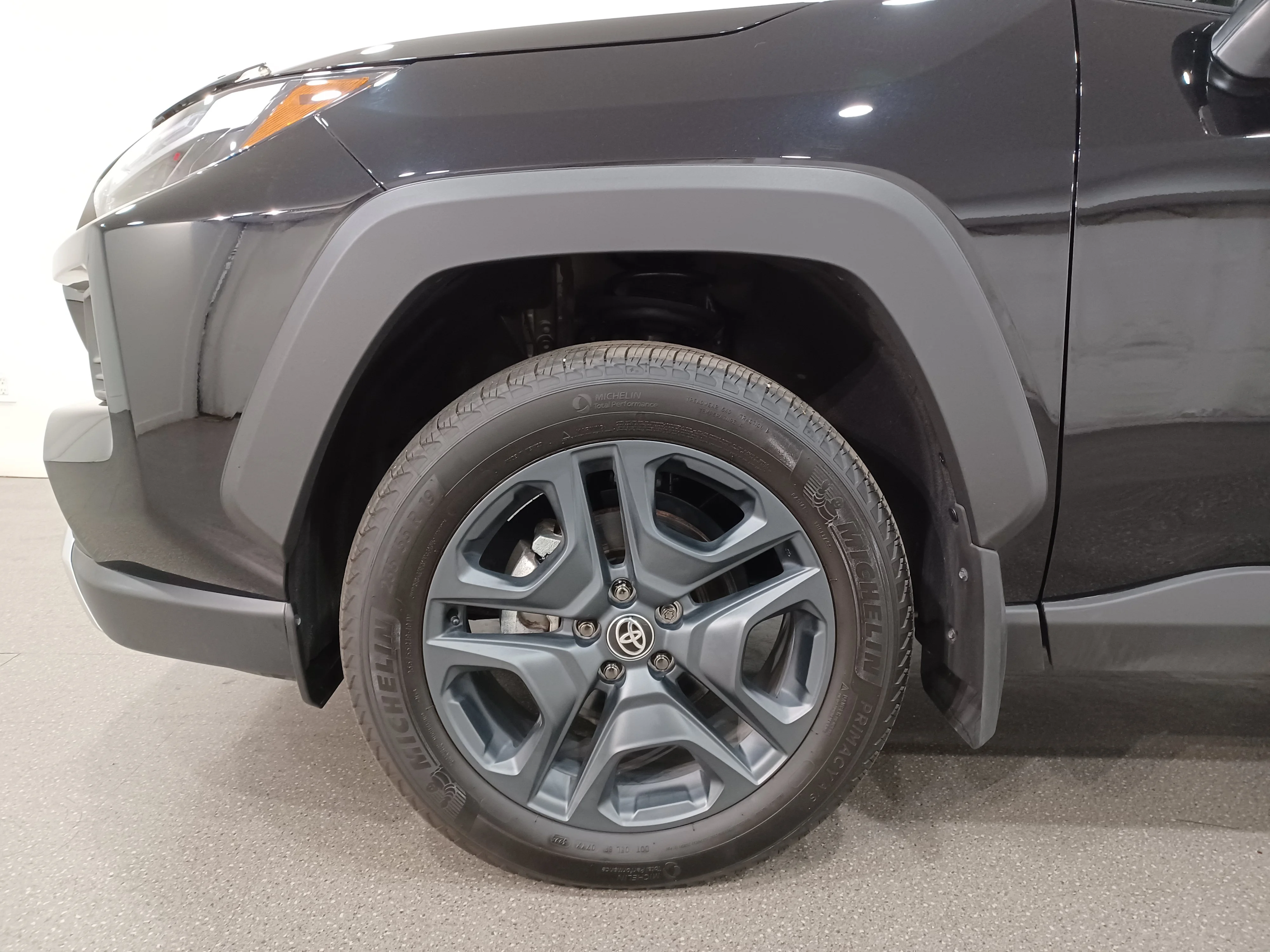 Certified Used 2025 Midnight Black Metallic Toyota Trail AWD*Adaptive Cruise | Htd Leather | Sunroof | Htd Wheel | Lane Keep Assist | Blind Spot Detect image 20