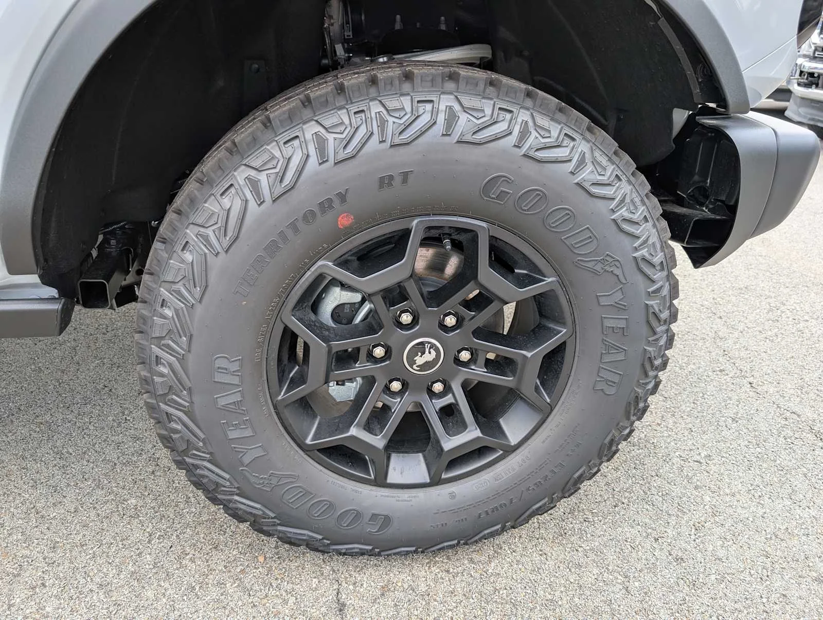 New 2026 Avalanche Gray Ford Badlands® image 3