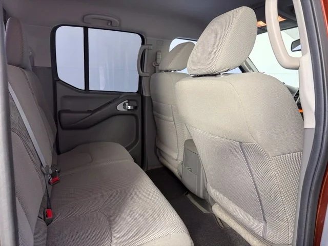 Used 2016 Brown Nissan SV image 63