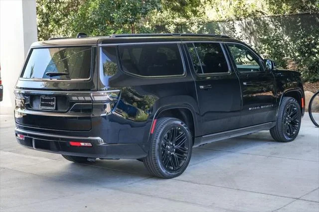 New 2026 High Gloss Black Exterior Paint Jeep Grand Wagoneer image 6